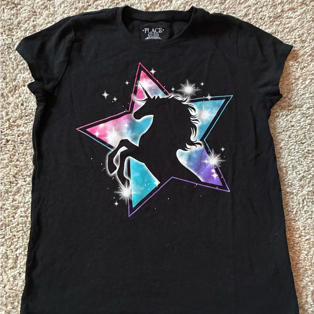 🎆🎇3for$9 Children’s Place Black T-Shirt with Unicorn and Star Design - Picture 2 of 3